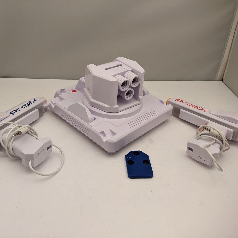 ProjeX Projecting Game Arcade | Turn Surfaces Into Projection Gaming Arcade USED